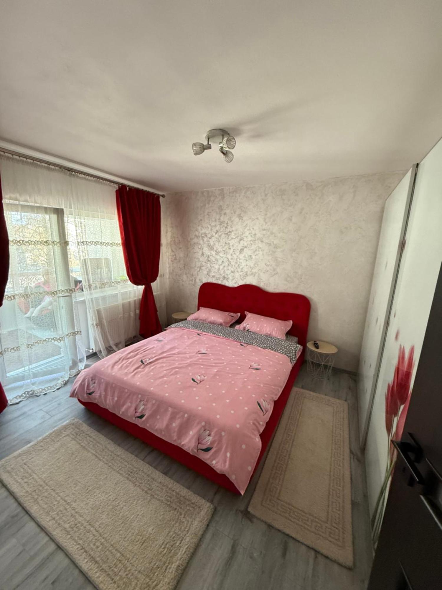 Apartament Cozy Dragasani ภายนอก รูปภาพ